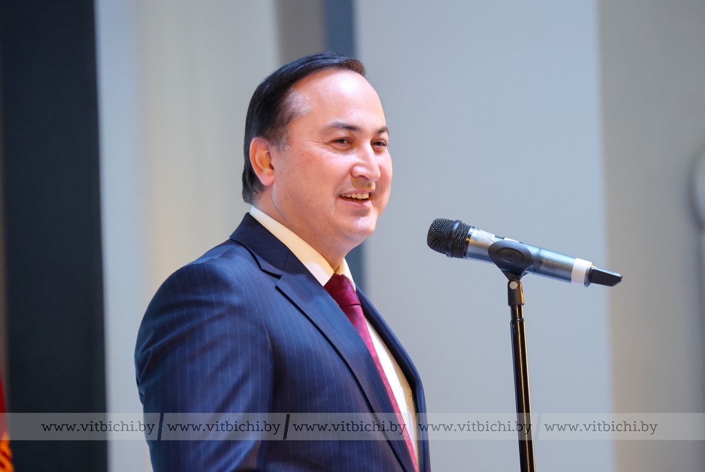 Чрезвычайный и Полномочный Посол Республики Таджикистан в Республике Беларусь Сафарзода Бахтовар Амирали