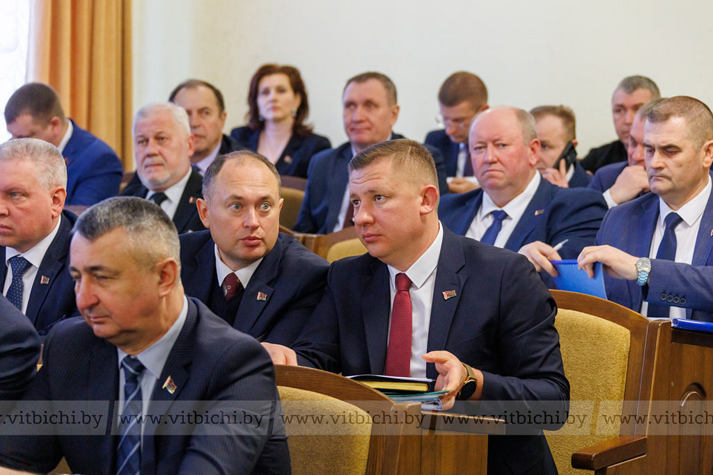Ход подготовки к весенним полевым работам рассмотрели на заседании Витебского облисполкома