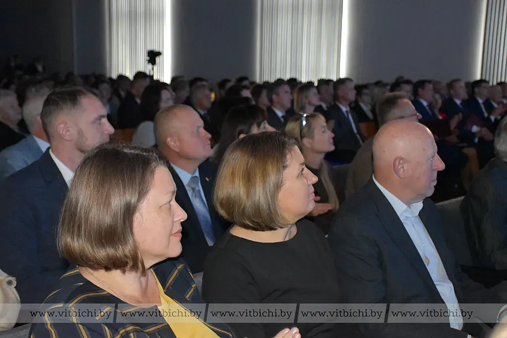 Гости юбилейного вечера ВГТУ