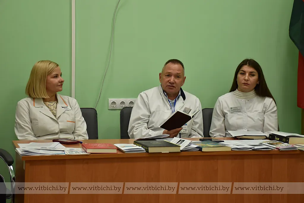В канун Всемирного дня психического здоровья в Витебске обсудили вопросы психического здоровья и оказания психологической помощи в кризисных ситуациях