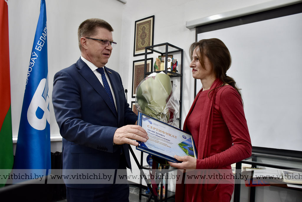 Делегация Федерации профсоюзов Беларуси посетила ОАО «Витебские ковры» и другие предприятия области