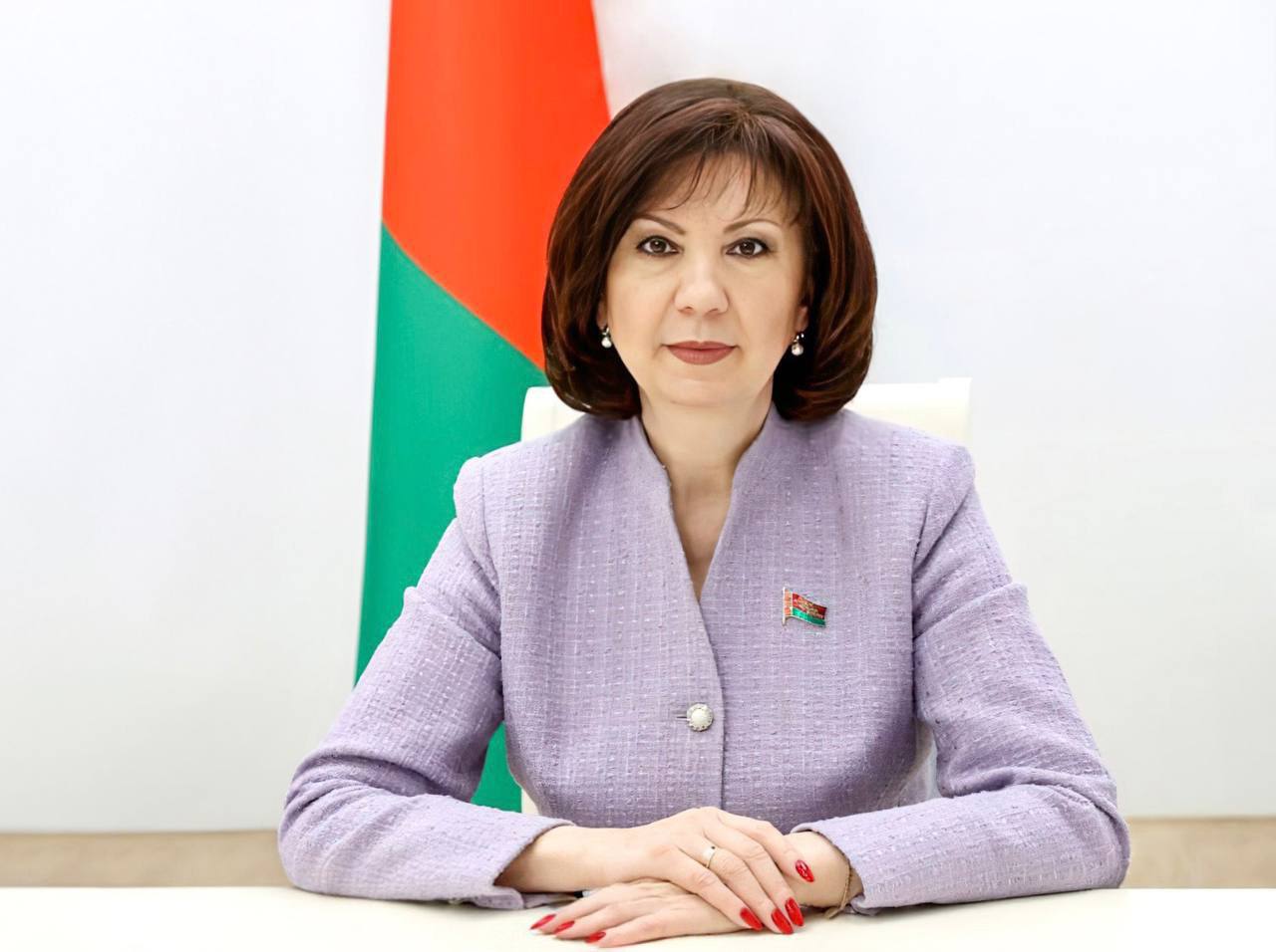 Наталья Кочанова поздравила соотечественников с Днем Независимости Республики Беларусь