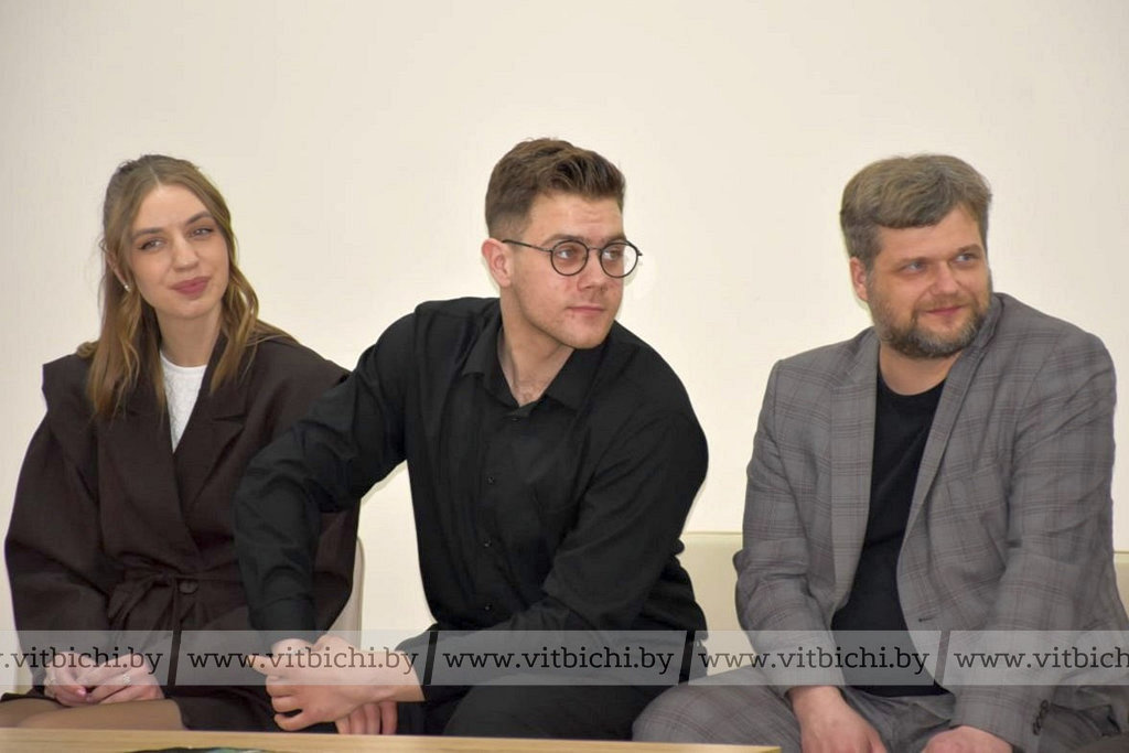 К 100-летию Коласовского театра: в Витебске прошла встреча с молодыми артистами