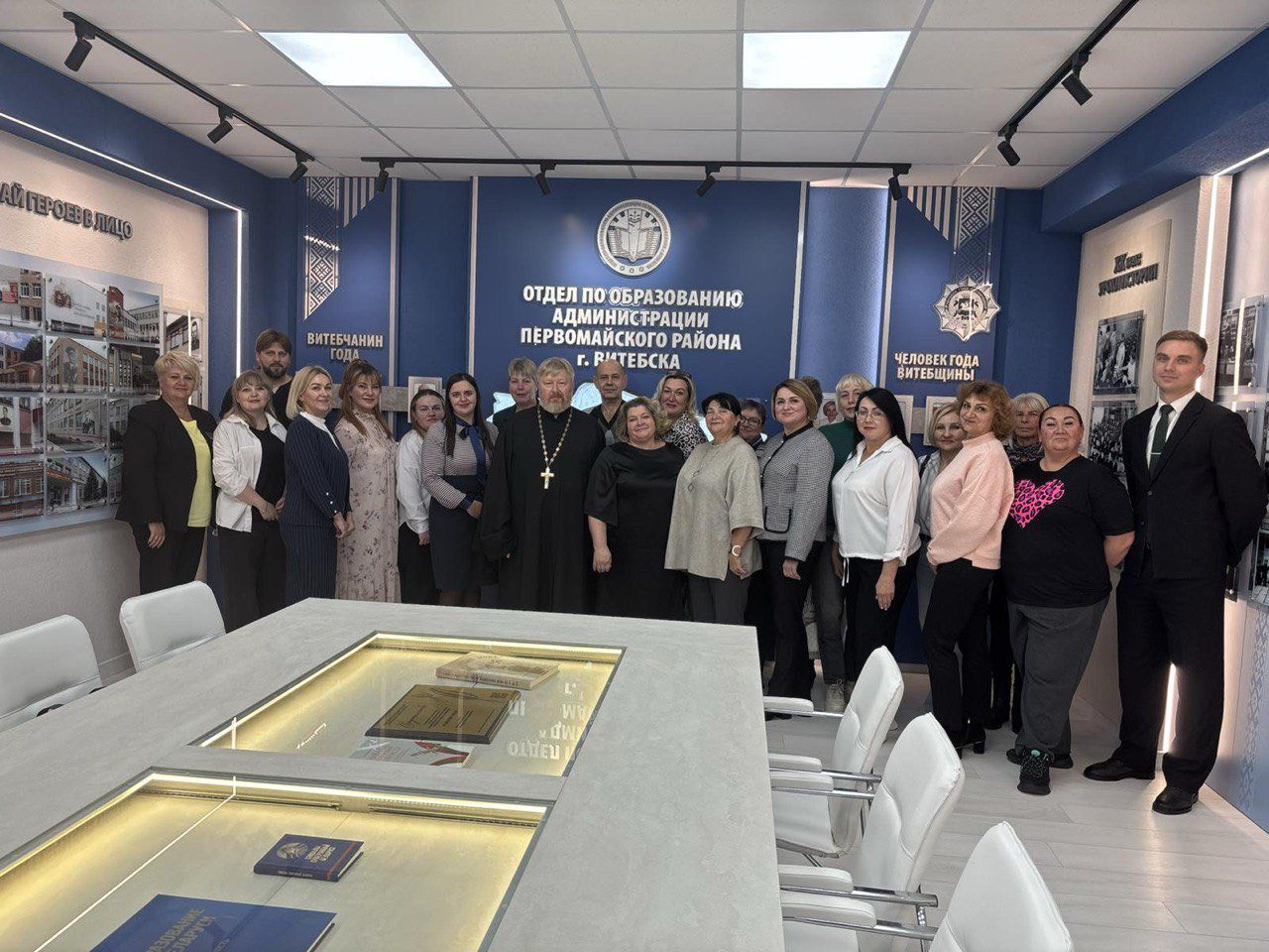 В Витебске обсудили насущные вопросы о защите материнства и детства на диалоговой площадке «ПРОродительство» В Витебске обсудили насущные вопросы о защите материнства и детства на диалоговой площадке «ПРОродительство»