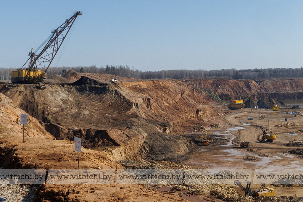 ОАО «Доломит» обязуется поставить аграриям 6 миллионов тонн доломитовой муки по госзаказу до 2030 года