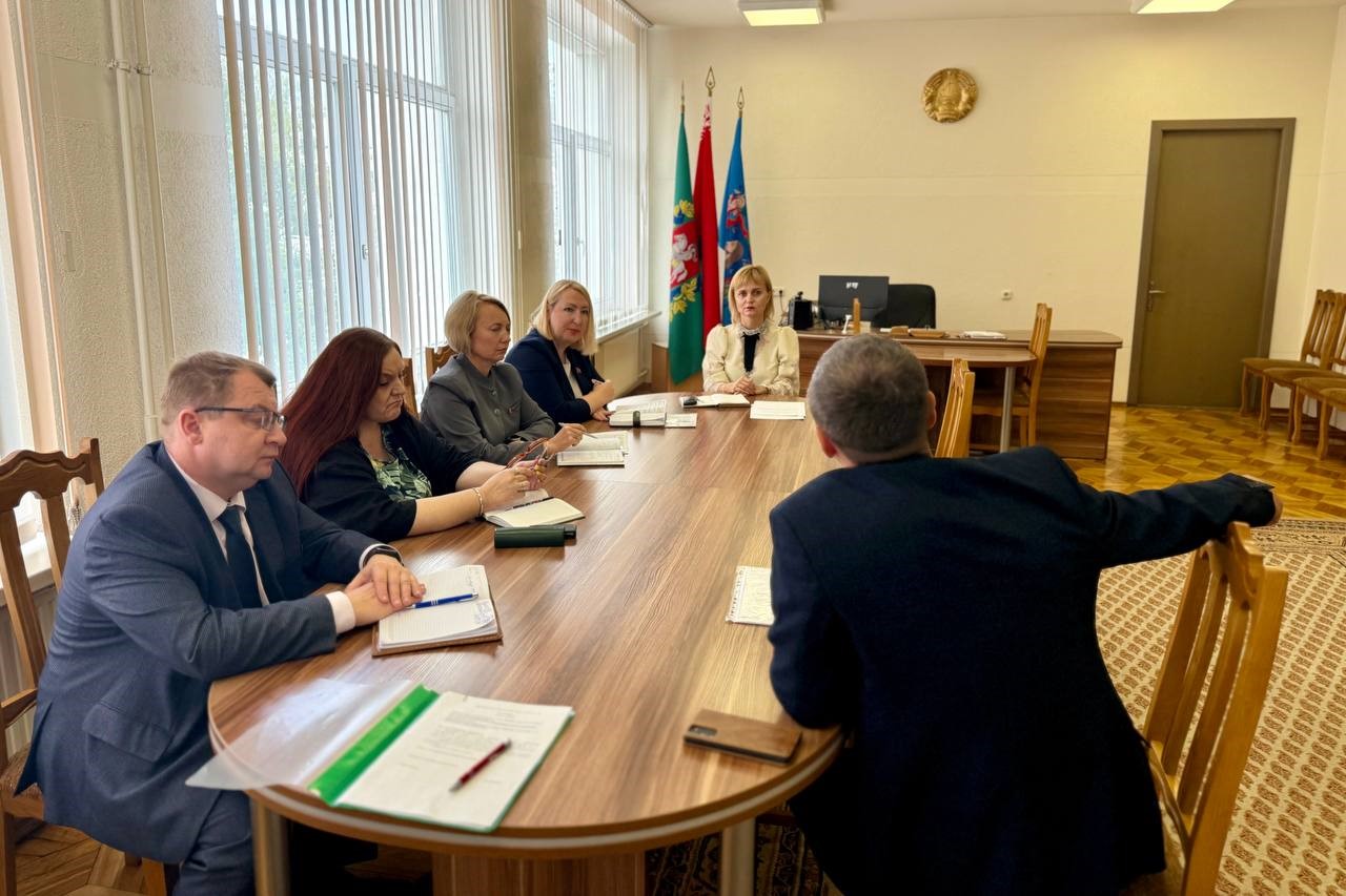Председатель Витебского городского Совета депутатов Ольга Иванова провела личный прием граждан
