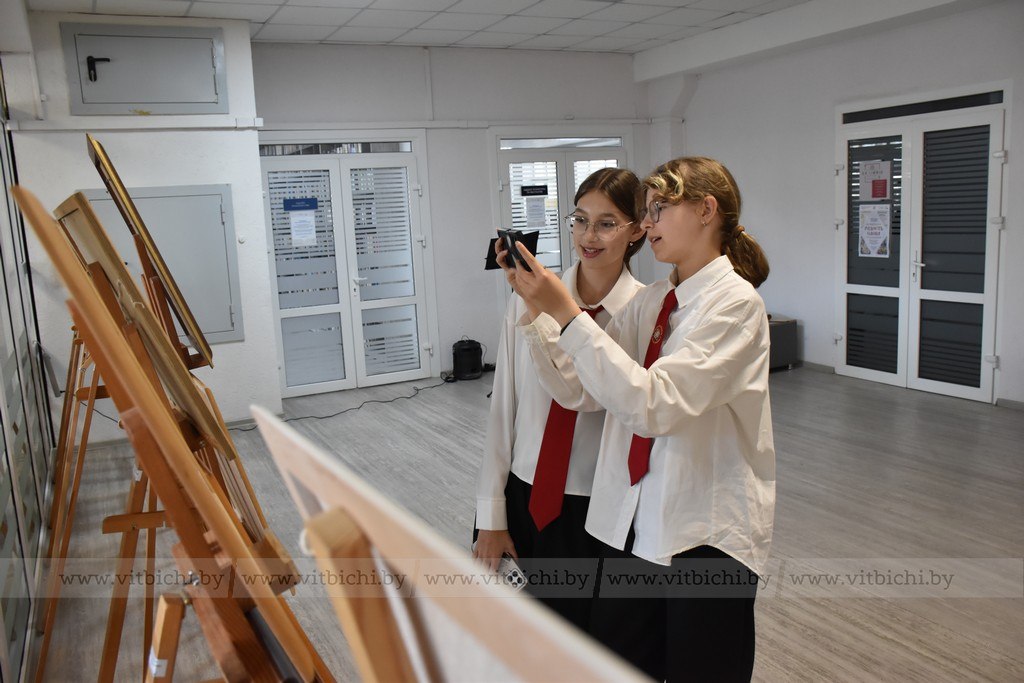 выставка «Город над Двиной – вдохновение сквозь поколения» выставка