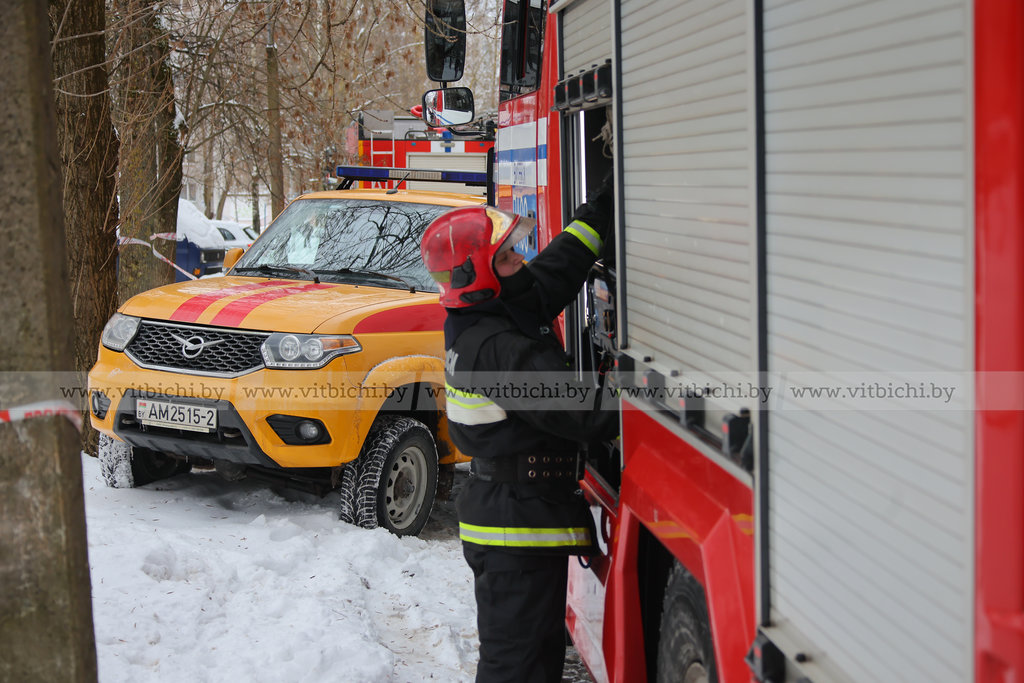 Плита перекрытия просела в жилом доме в Витебске.