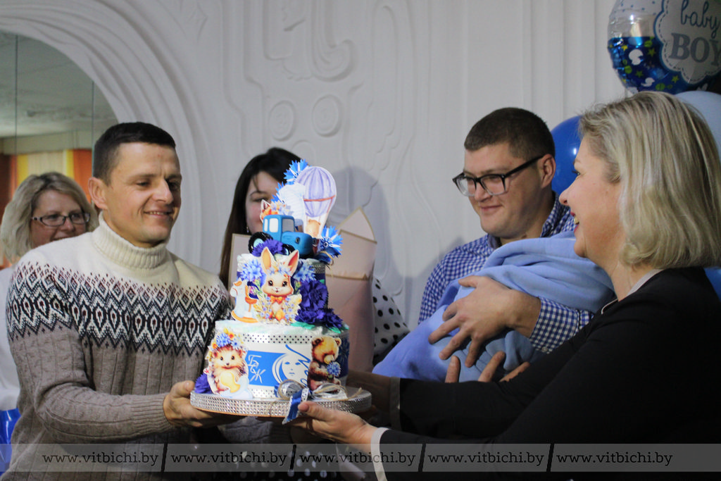 Кто папа Антона Скилова на БМВ