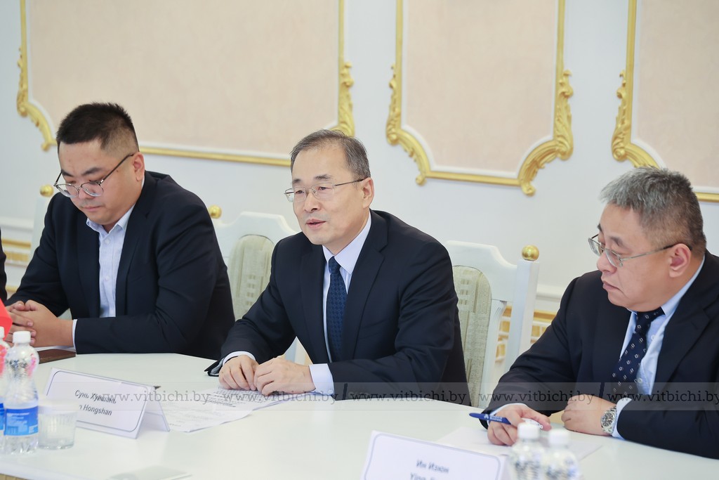 китайская делегация