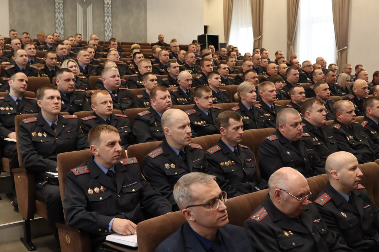 Начальник 4 отдела полиции нижний новгород. Начальник полиции 4. Беськаев виктор иванович начальник полиции саранск. Начальник полиции 4. Томилов игорь александрович.