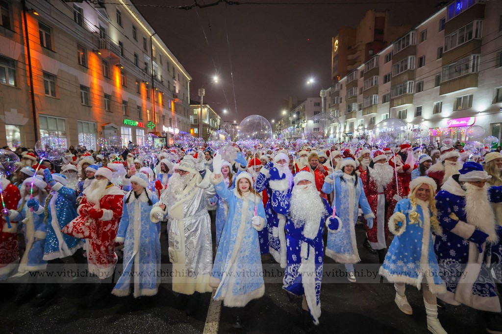 шествие дедов морозов