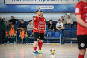 "Витэн" победил дома конкурента в борьбе за вторую строчку