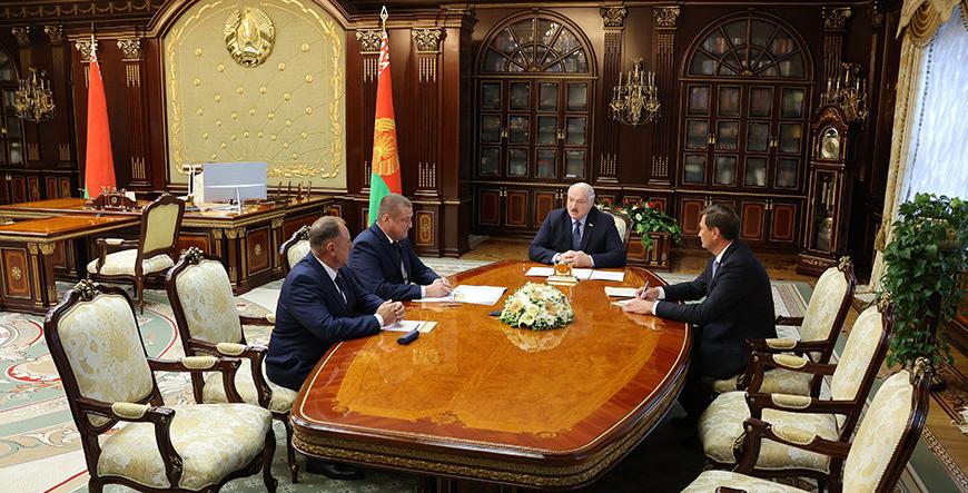 Лукашенко назначил Сергея Бартоша главой Минсельхозпрода