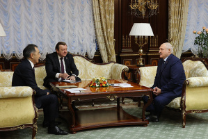 Лукашенко призывает к дальнейшему снятию барьеров в ЕАЭС и перенятию опыта Союзного государства