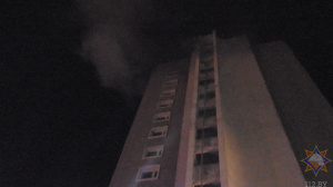 В Новополоцке горело общежитие: спасатели эвакуировали больше 80 человек