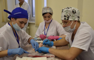 Больше 100 участников из медицинских университетов Беларуси и России принимают участие в олимпиаде по трансплантологии, организованной ВГМУ