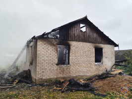 На пожаре в Витебском районе пострадал пенсионер
