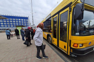 Дополнительные автобусы, троллейбусы и трамваи пустят в Витебске во время республиканского субботника 20 апреля