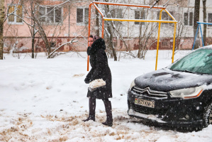 Снежный Витебск в объятьях циклона «Леони» — фотофакт