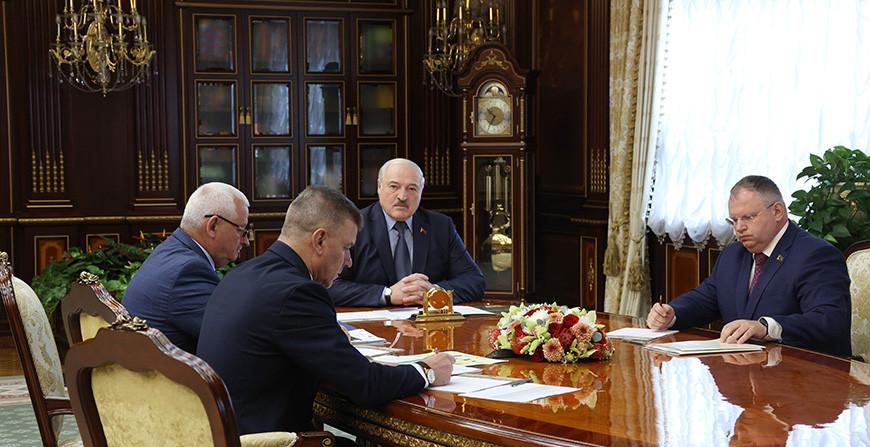 "Лес - это наше достояние". Лукашенко доложили о работе и совершенствовании лесного хозяйства