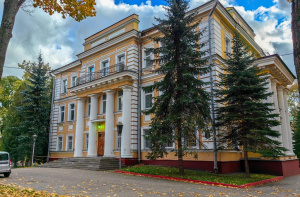 Губернаторский дворец в Витебске готовится к реконструкции. Показываем, что там