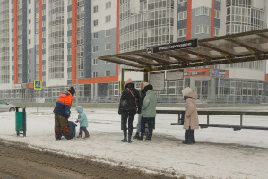Коммунальные службы Витебска убирают первый снег - Фотофакт