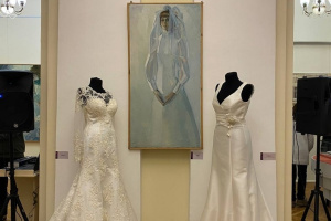 «После Покрова невеста готова»: свадебные наряды можно увидеть на выставке в Витебске