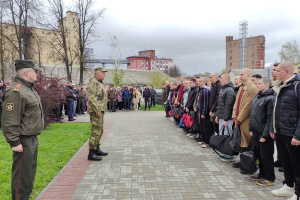 В военном комиссариате города Витебска, Витебского и Лиозненского районов состоялась торжественная отправка призывников на срочную военную службу