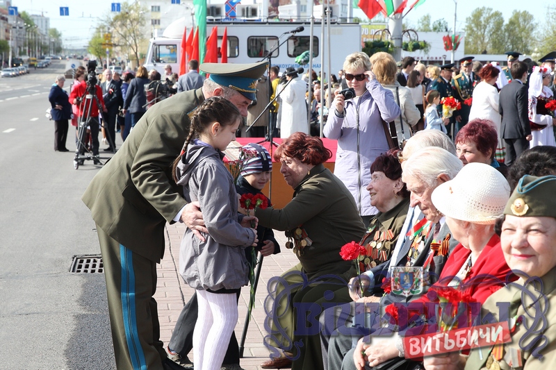 Парад Победы 9 Мая в Витебске
