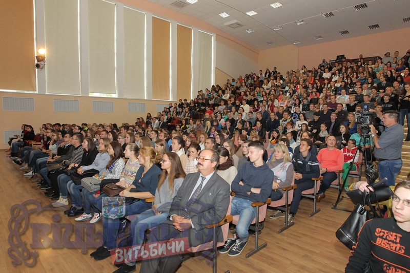 Заместитель премьер-министра Республики Беларусь Наталья Кочанова побывала на Витебщине и встретилась с преподавателями и студентами вузов